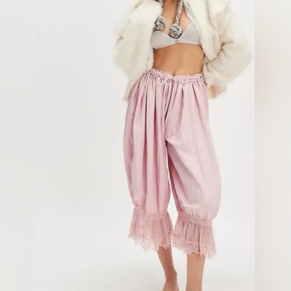 Free People Forever Young Bloomer Pants PINK small NWOT - Picture 2 of 7
